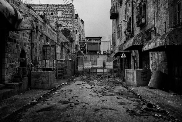© Lorenzo Tugnoli - Image from the HEBRON / AL KHALIL photography project