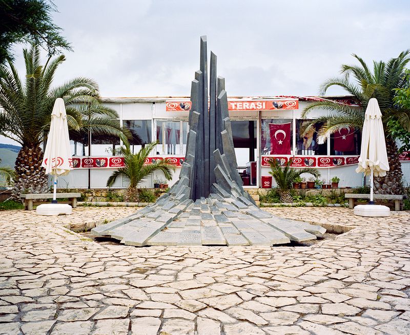 © Mathias Depardon - Image from the GOLD RIVERS photography project