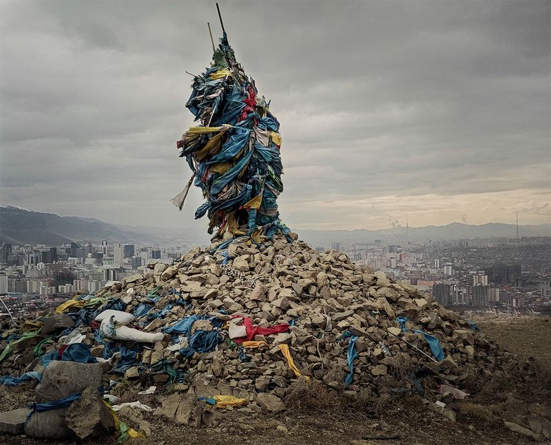 © Artur Alan Willmann - Image from the Landscape with a plastic horse photography project