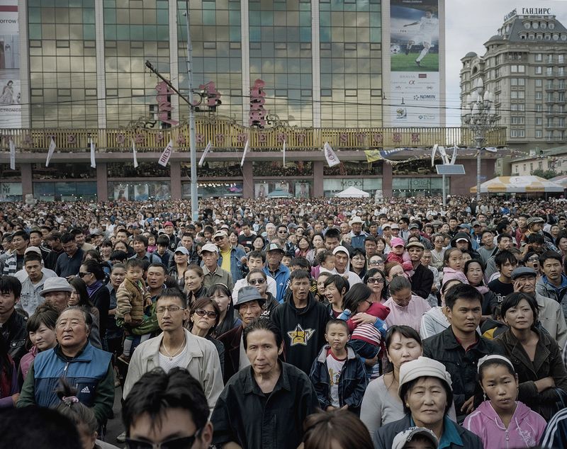 © Artur Alan Willmann - Image from the Landscape with a plastic horse photography project