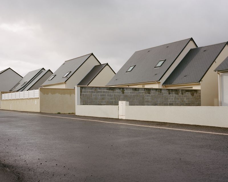 © Henri Kisielewski - Border, (2024). Kodak medium format colour negative film (6x7).