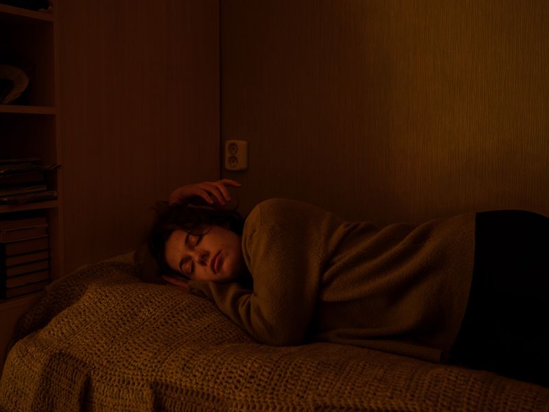 © Aliona Kardash - Image from the It smells of smoke at home photography project