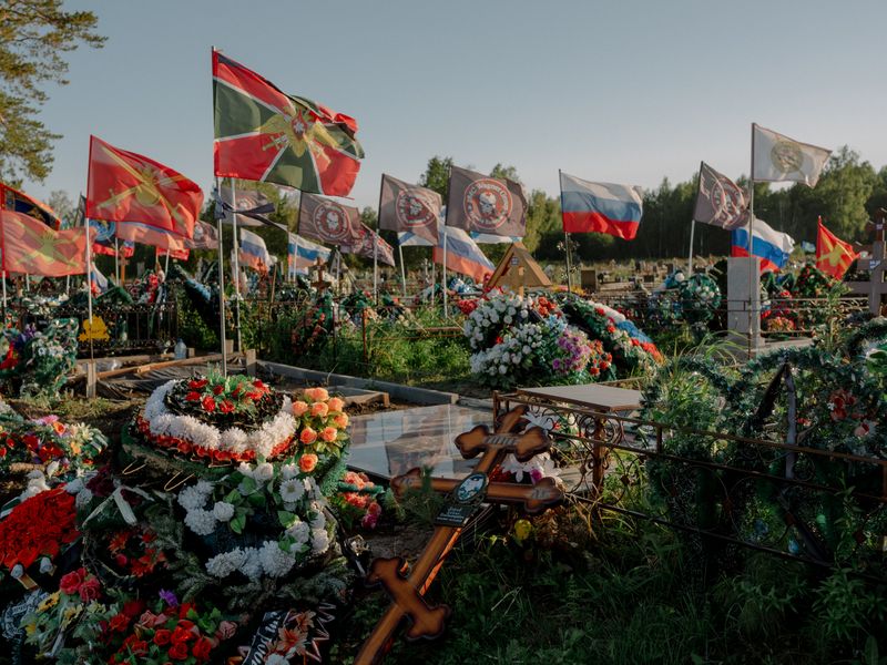 © Aliona Kardash - Image from the It smells of smoke at home photography project