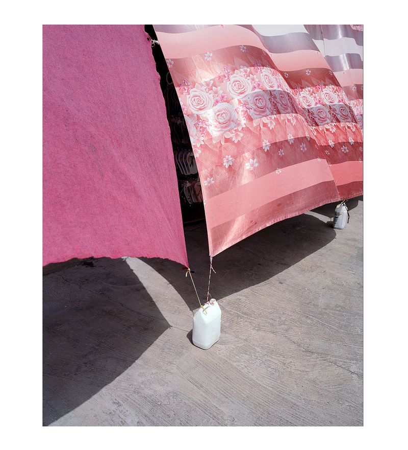 © Ariane Pfannschmidt - Image from the peripheral driftwood photography project