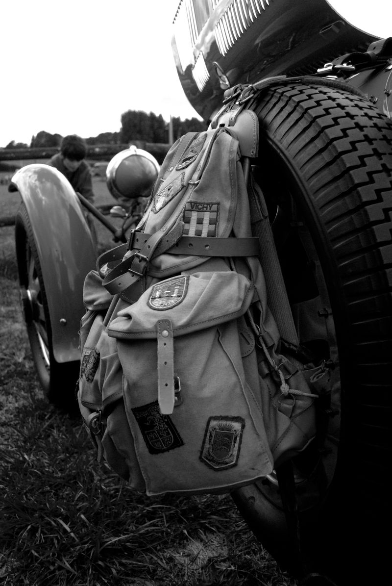 © Abigail Wells-Davies - Image from the Bare Grills photography project