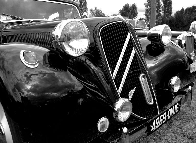 © Abigail Wells-Davies - Image from the Bare Grills photography project