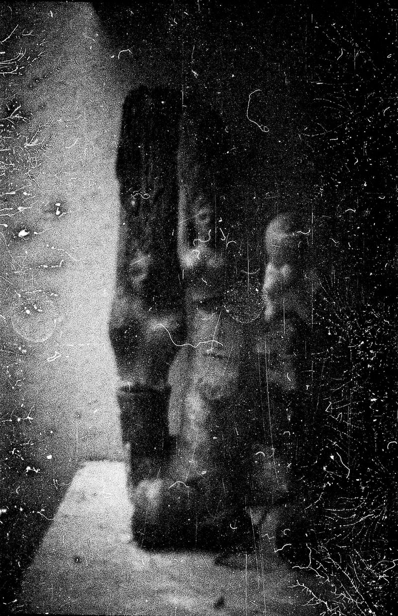 © Freisy González Portales - Image from the The sea of ​​oblivion - El mar del olvido photography project