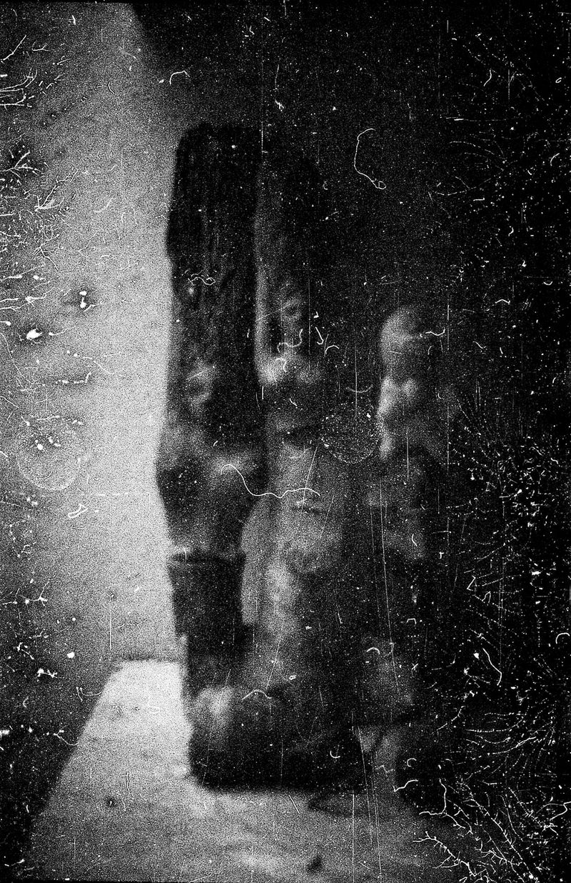 © Freisy González Portales - Image from the The sea of ​​oblivion - El mar del olvido photography project