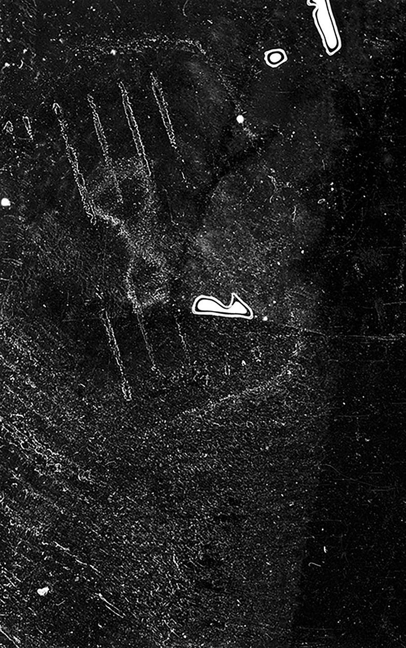 © Freisy González Portales - Image from the The sea of ​​oblivion - El mar del olvido photography project