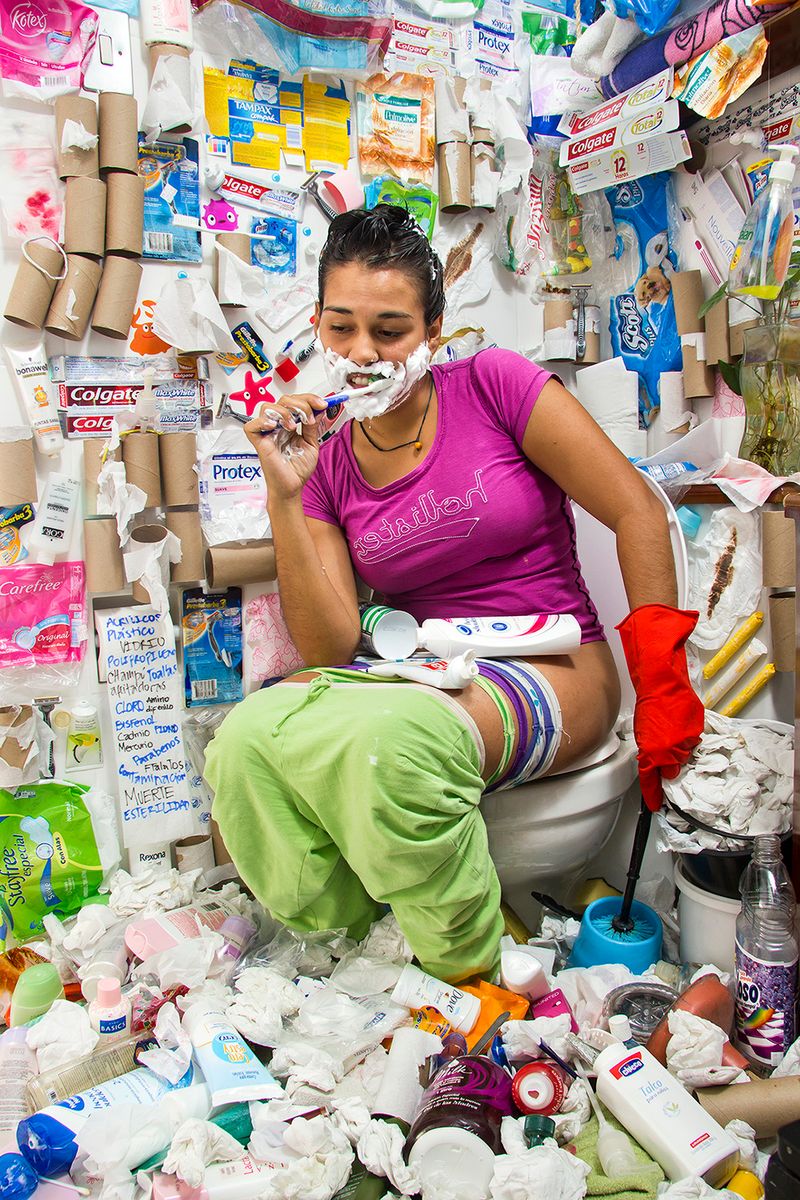 © Freisy González Portales - Image from the Homo sapiens basurensis photography project