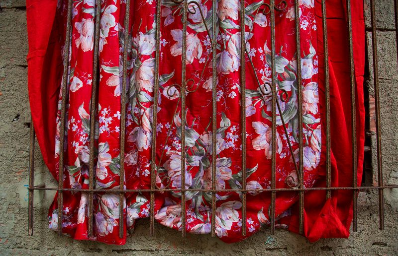 © Freisy González Portales - Image from the Behind that blue and red (Detrás de ese azul y rojo) photography project