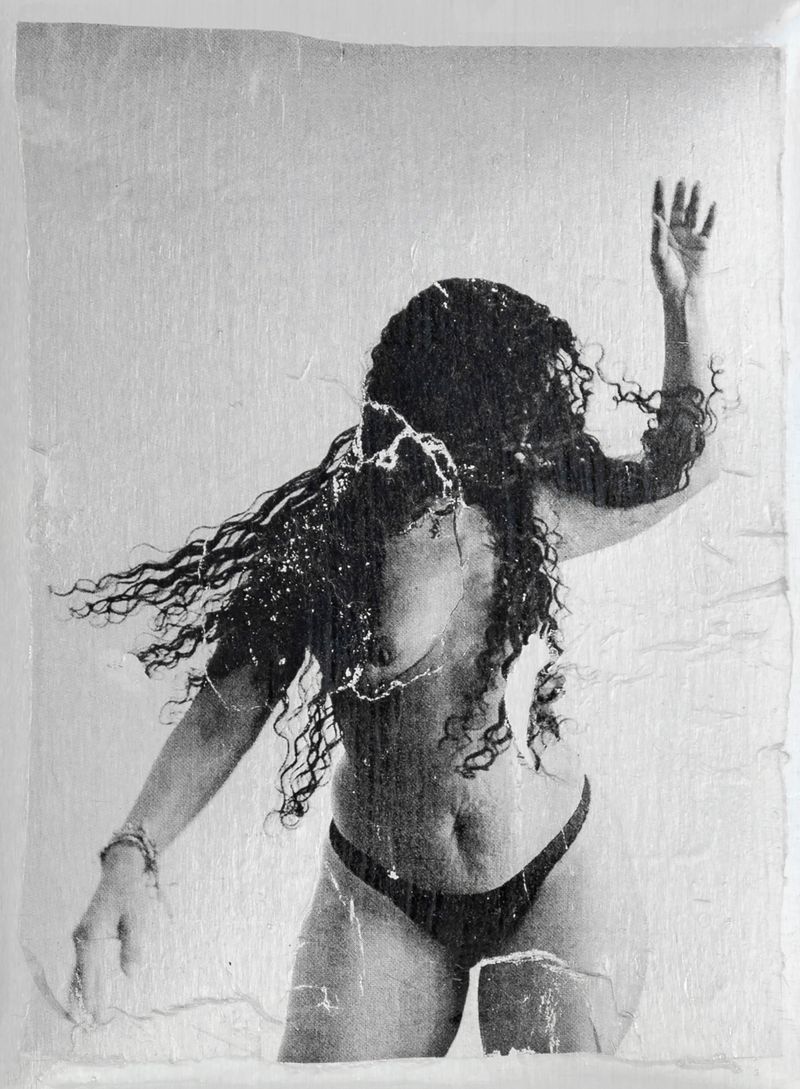 © Freisy González Portales - Image from the Sutura ¿Qué otro nombre tiene la herida? (Suture. What other name is there for a wound?) photography project