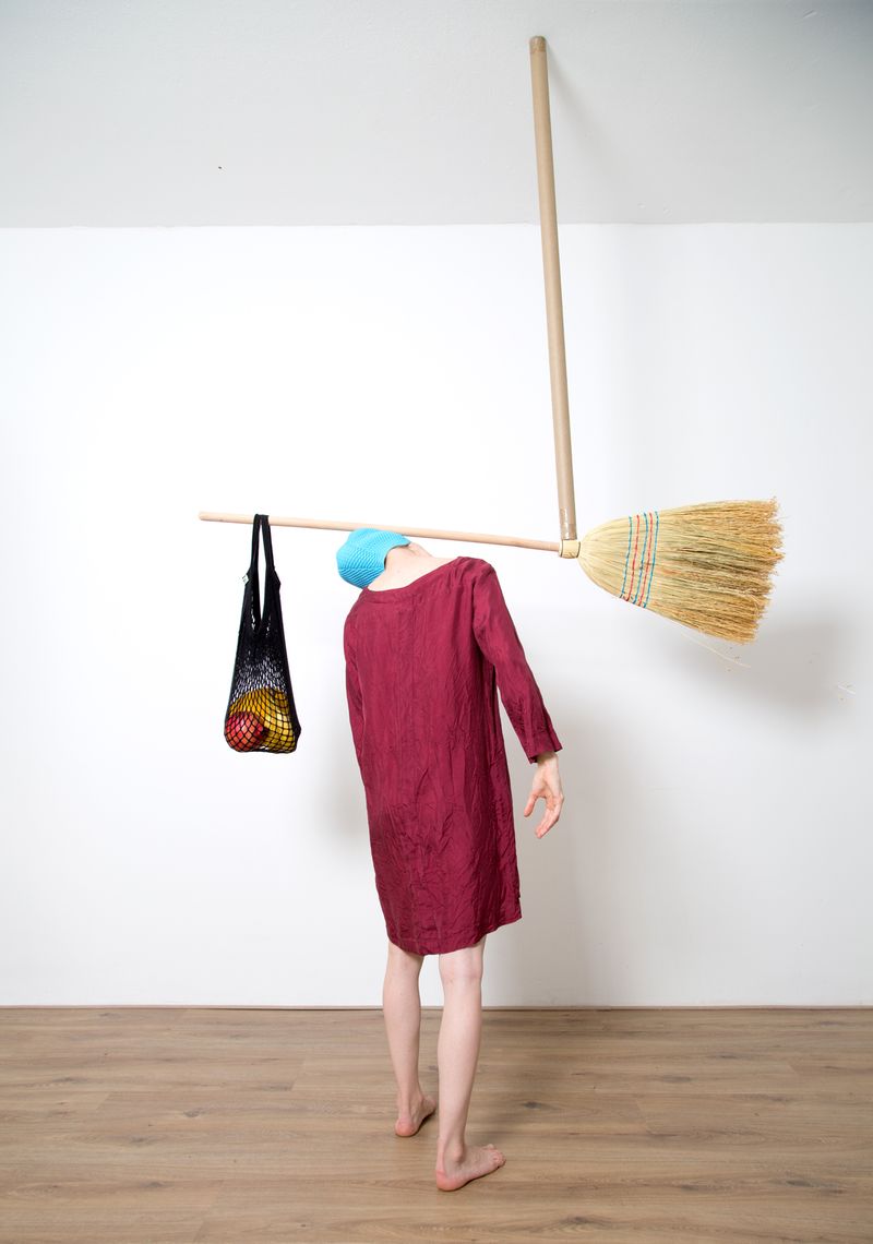 © Csilla Klenyanszki - Csilla Klenyanszki, Pillars of home, Nr. 43