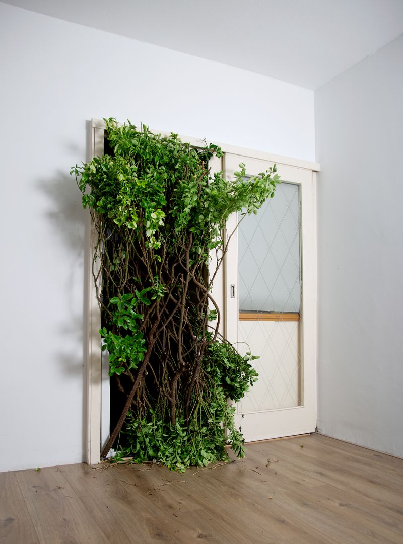 © Csilla Klenyanszki - Csilla Klenyanszki, Pillars of home, Nr. 63