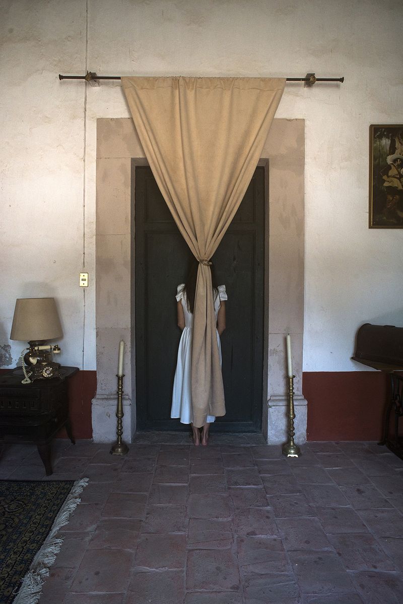 © Rebecca Uliczka - Title: Stolen Thought, Medium: Digital Photography, Size: 40 x 60 cm