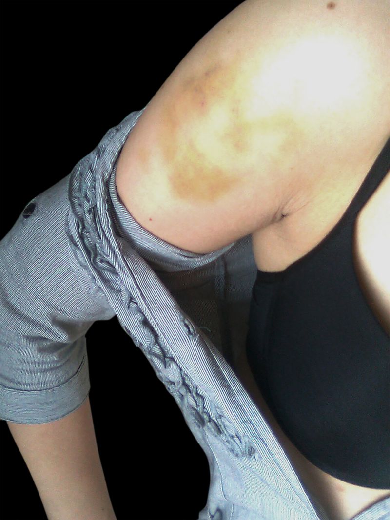 © Enikő Hodosy - Image from the Invisible-you photography project