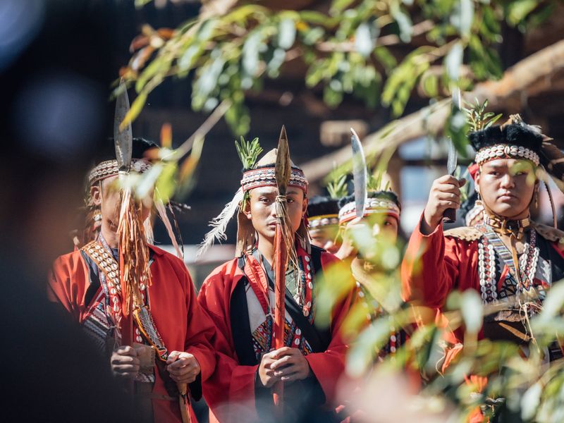 © Huang Chih - Image from the Don't speak to the mountain photography project