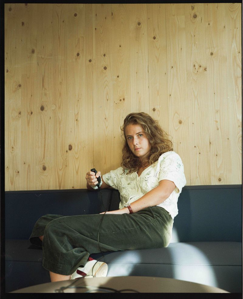 © Elea Jeanne Schmitter - Image from the a Trigger photography project