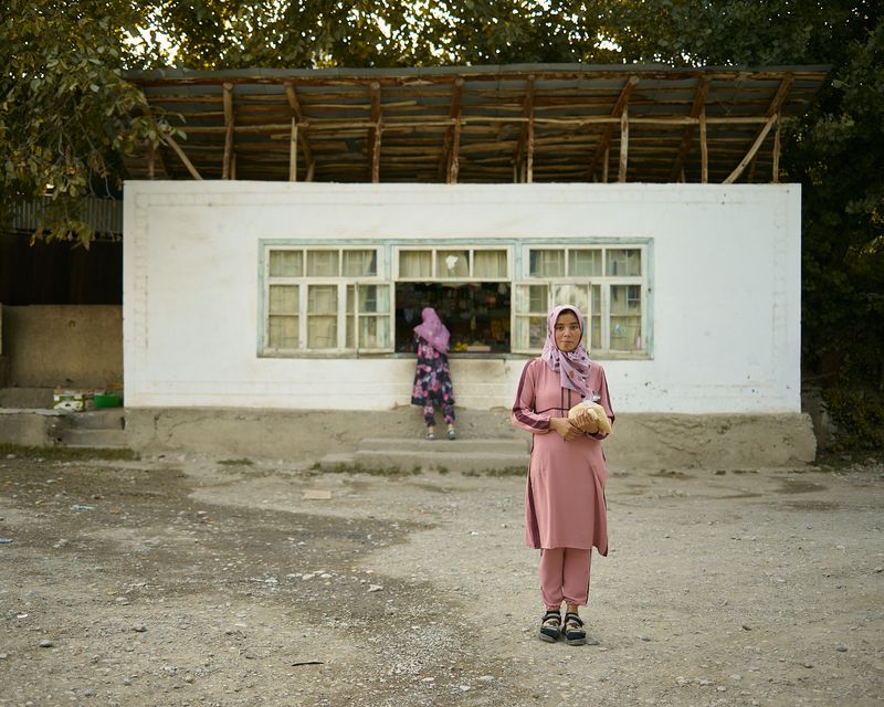 © Louise Amelie - Image from the MISSING MEMBER - Kyrgyzstan, A Country On The Move photography project