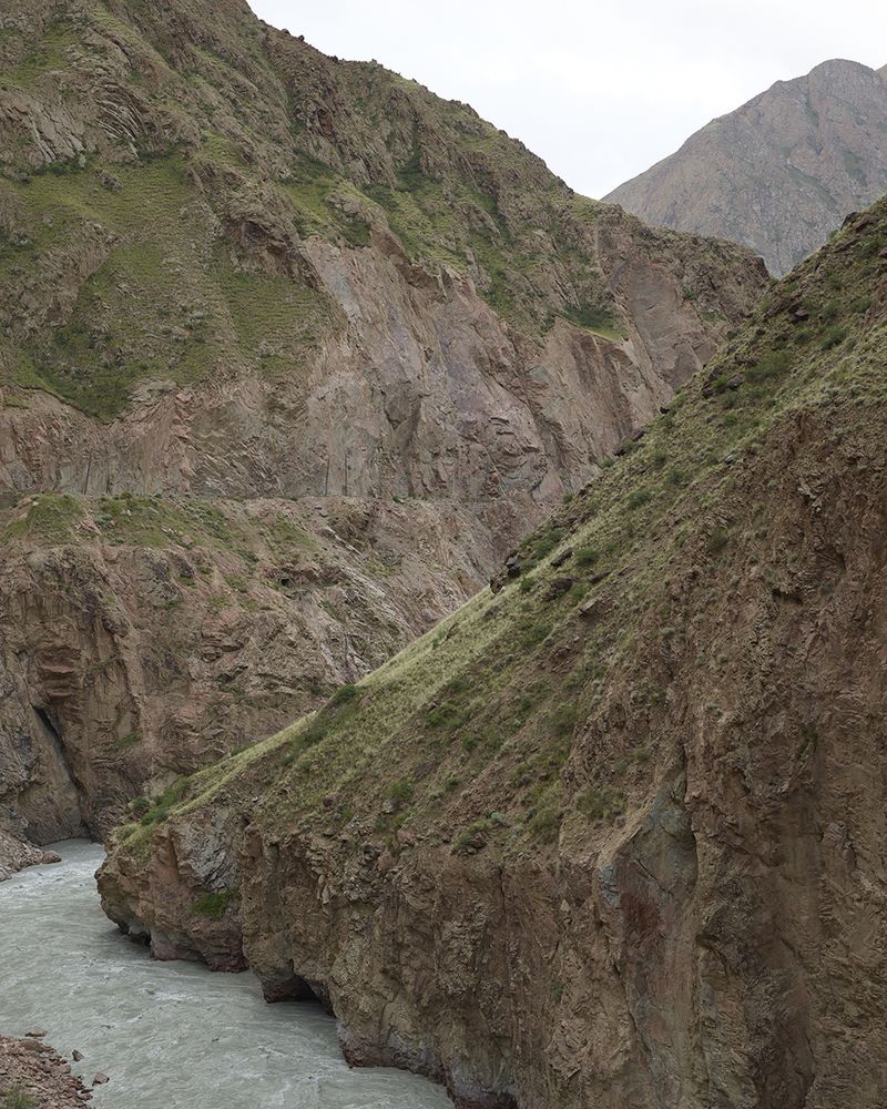 © Louise Amelie - River & Canyon