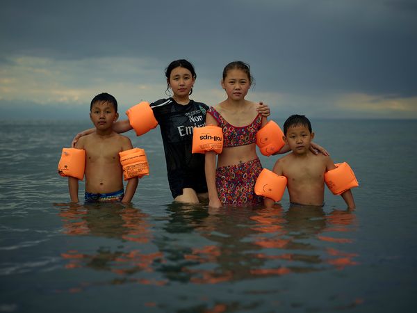 © Louise Amelie - At Issyk-Kul