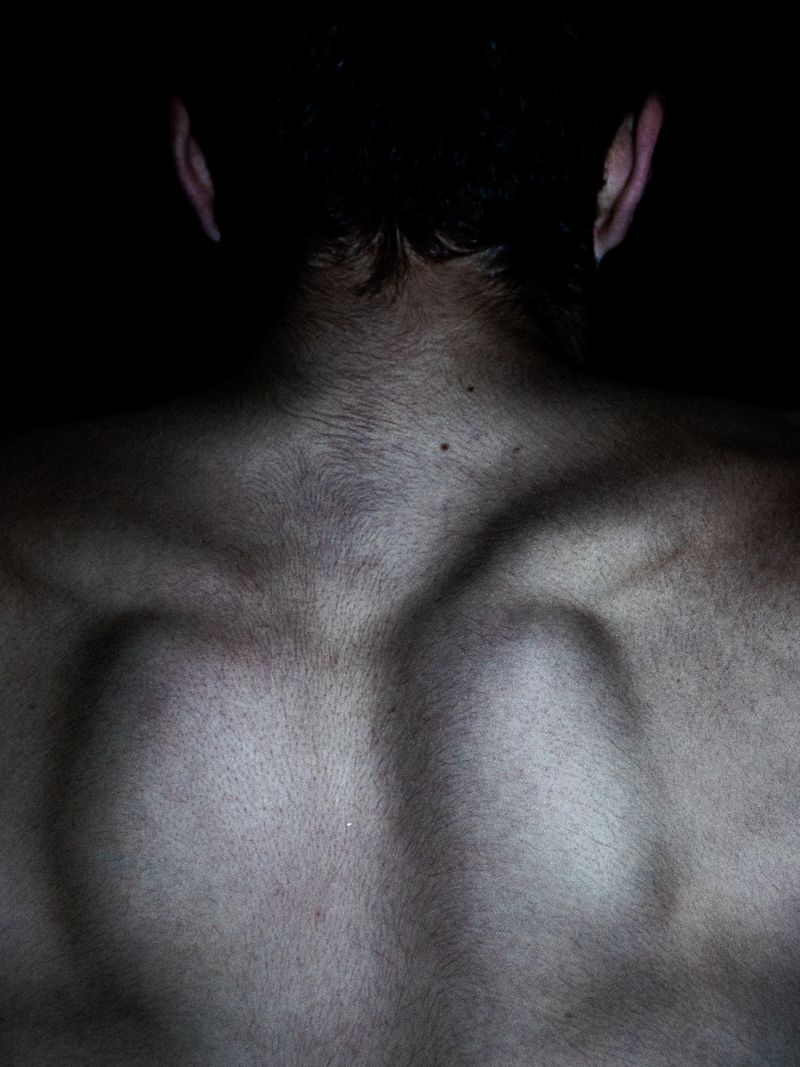 © Uta Genilke - Image from the KOMM NÄHER (Come Closer) photography project