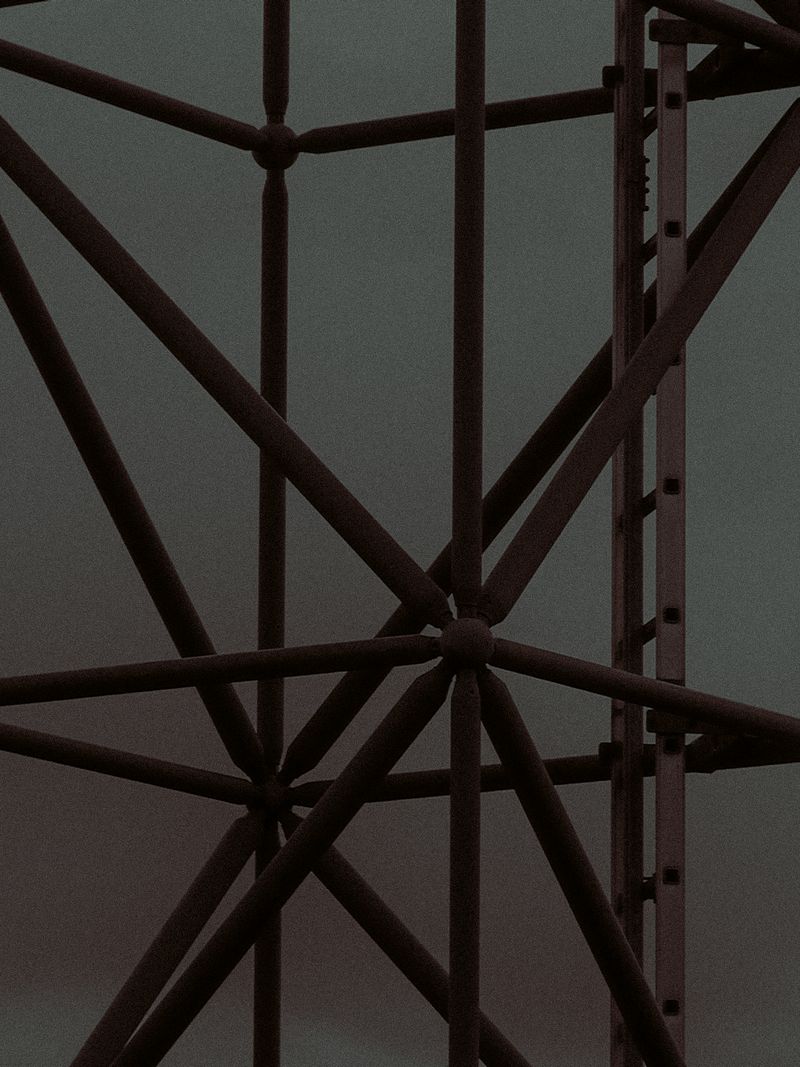 © Uta Genilke - Image from the KOMM NÄHER (Come Closer) photography project