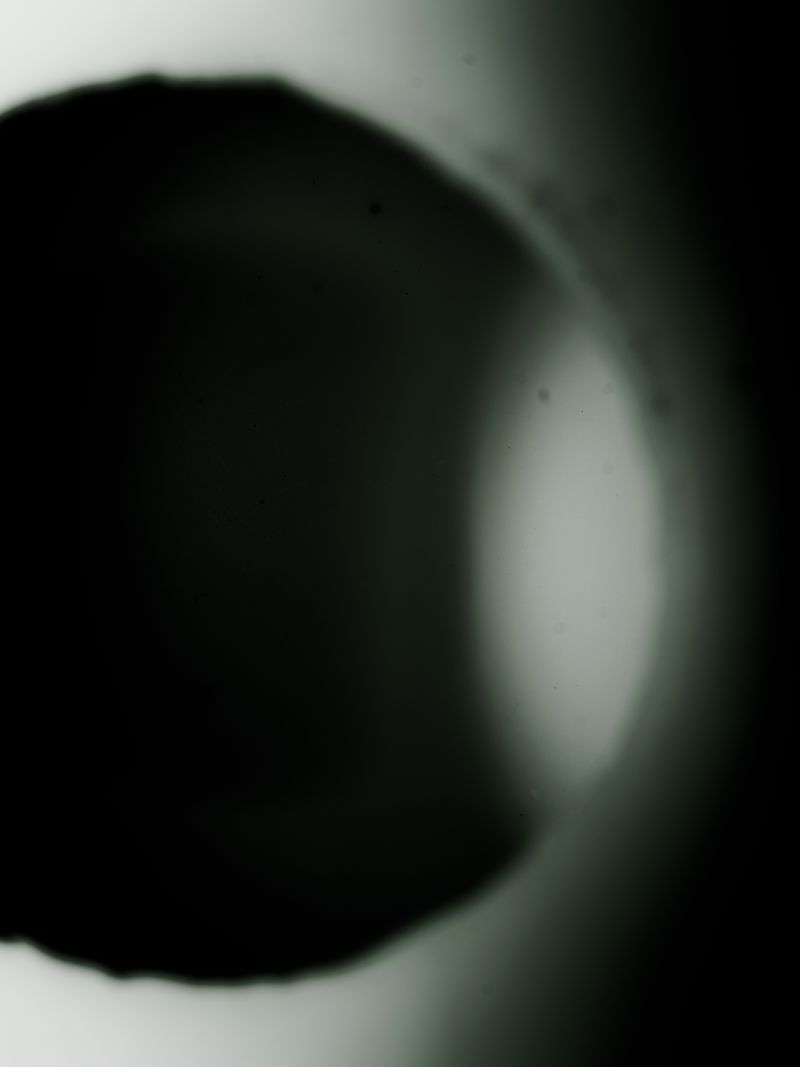 © Uta Genilke - Image from the KOMM NÄHER (Come Closer) photography project