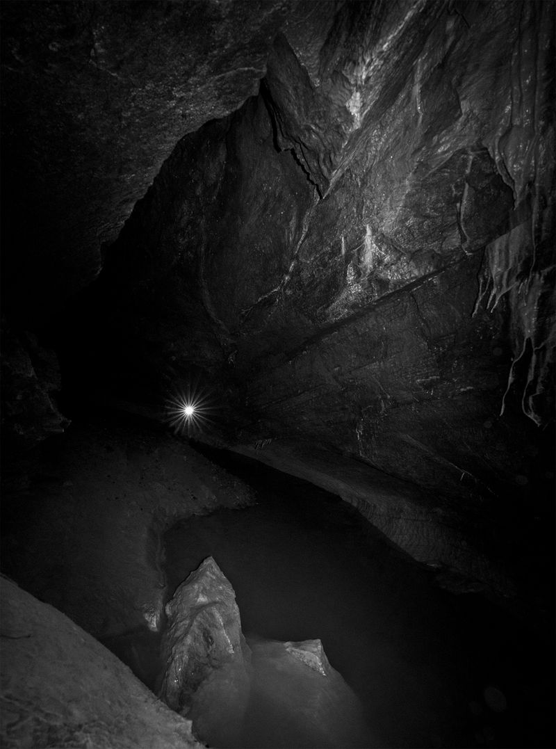© Nika McKagen - The Sun (seen in the underworld), digital photograph