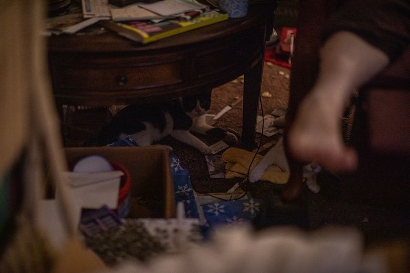 © Kat Alyst - Image from the mom. photography project