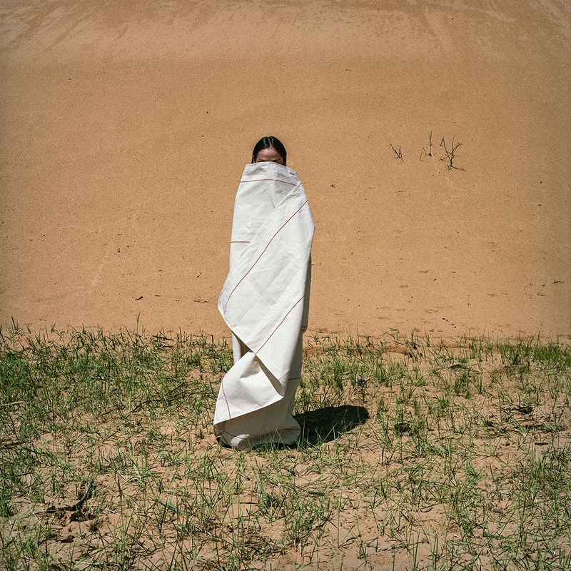 © annelie vandendael - Image from the Sois Belle photography project