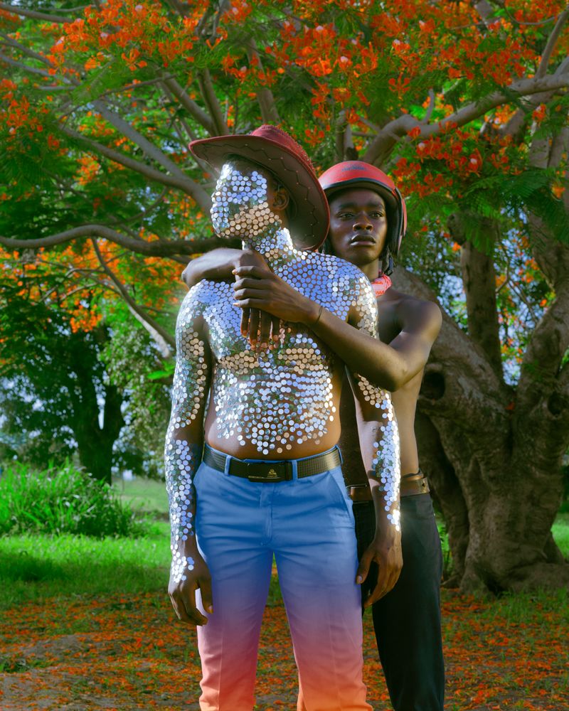 © Kriss Munsya - Image from the Genetic Bomb photography project