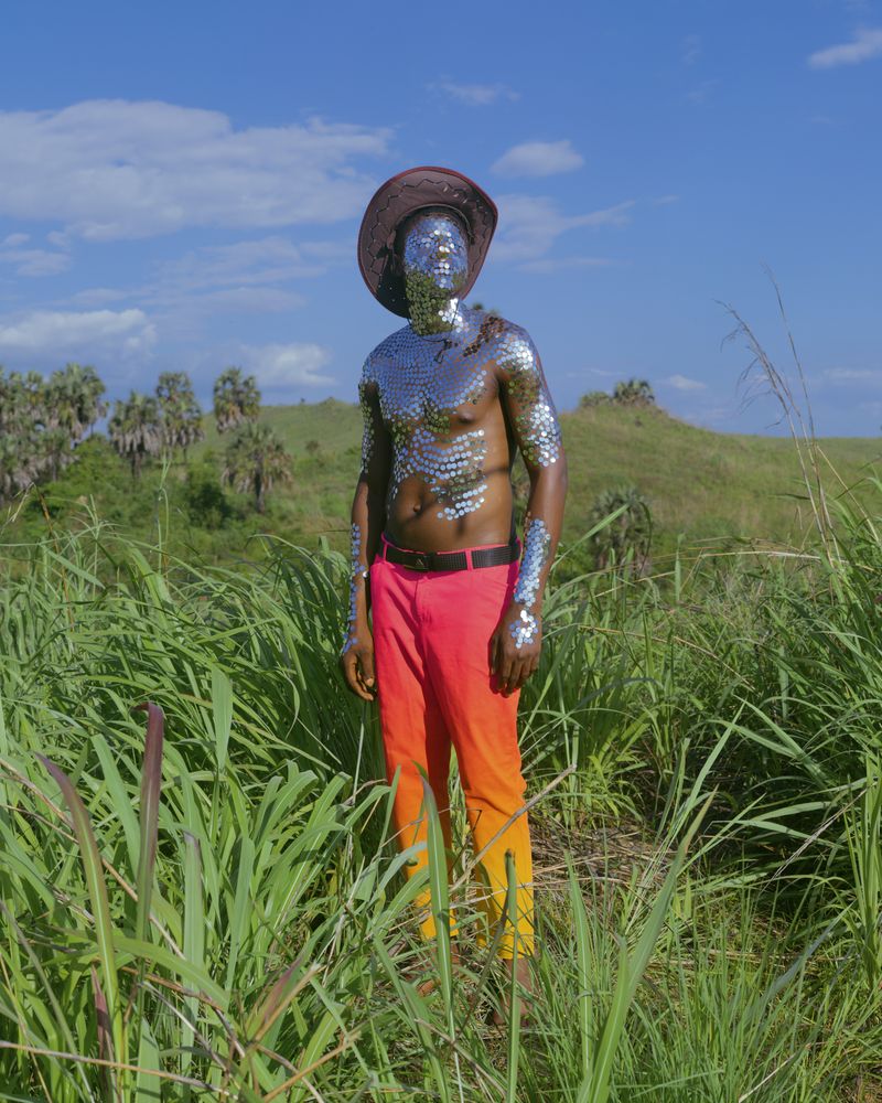 © Kriss Munsya - Image from the Genetic Bomb photography project