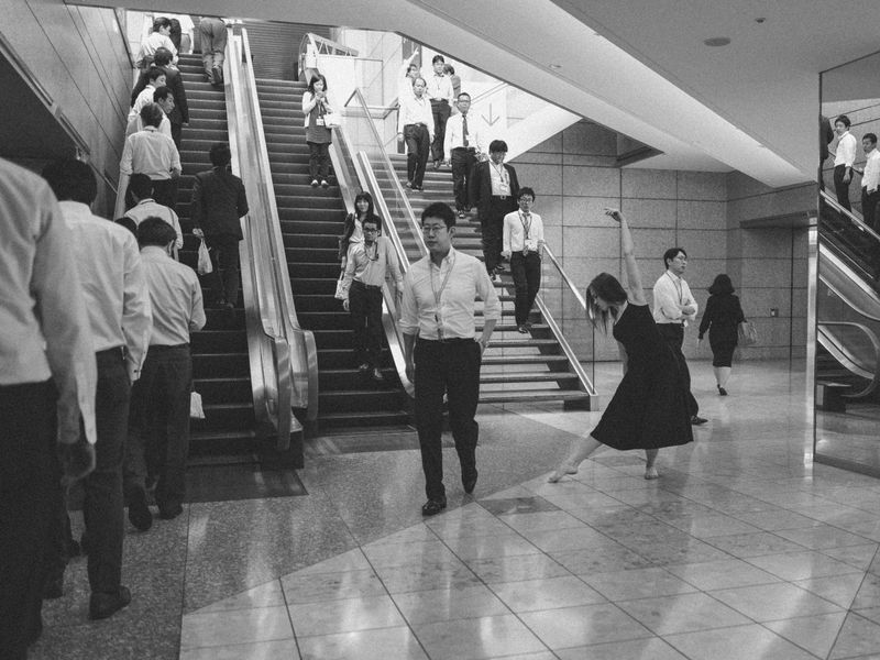 © Yulia Sko - Image from the Dancing in the office photography project