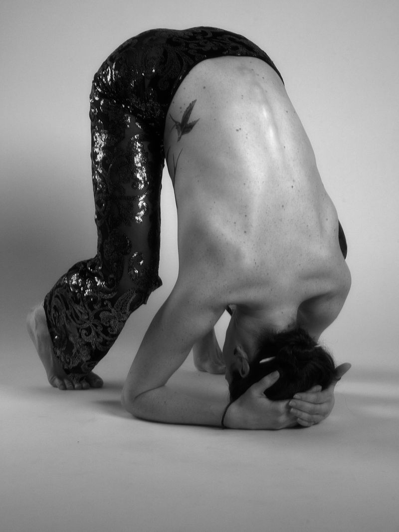 © Jakub Kolek - Image from the Open fracture of life photography project