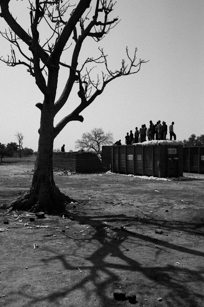 © Jost Franko - Image from the Cotton black, cotton blue photography project