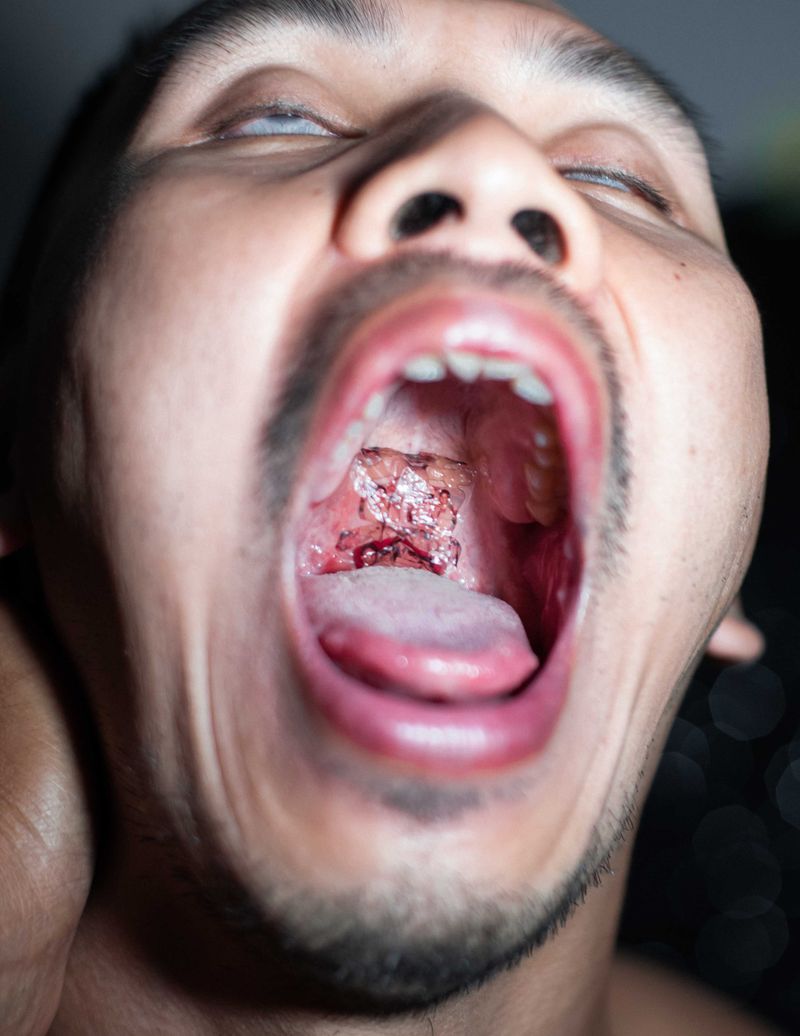 © Ryan Andrew - It's okay to scream, Self- portrait at home, 2025.
