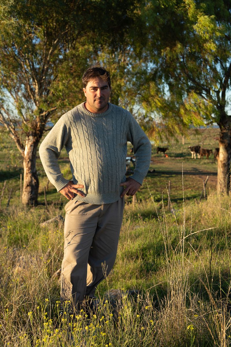 © Martín Estol - Martín Roldán, rural worker. Guaminí, Buenos Aires Province.