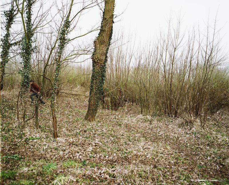 © Henk Wildschut - Illegal immigrants in France running for police