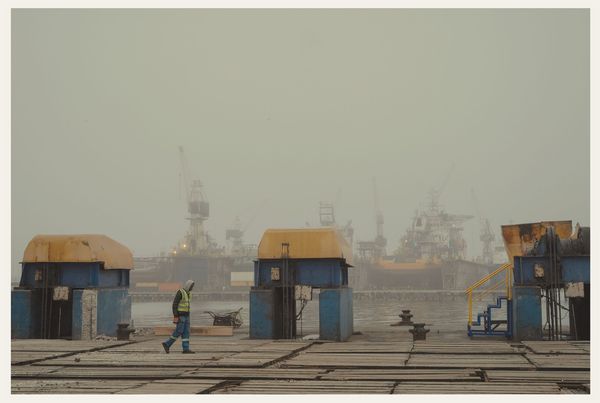 © Noam Azouz - Image from the Behind the Waterfront photography project