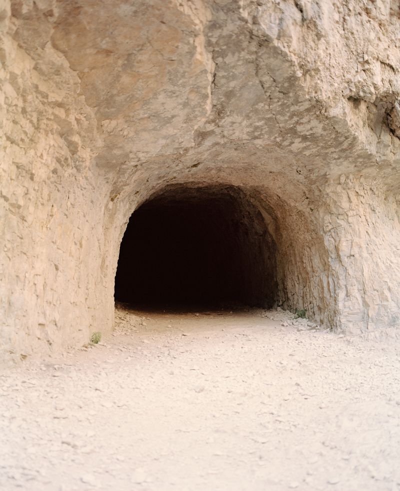 © Jade Joannès - The shadows of the Martel trail, 2021