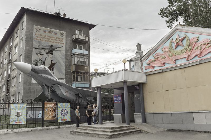 © Victoria Crayhon - Sovetskaya Street, Irkutsk RF 2018 30 x 44 inch archival pigment print