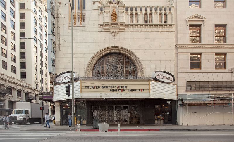 © Victoria Crayhon - Untitled I Los Angeles California, USA 44 x 30 inch archival pigment print.