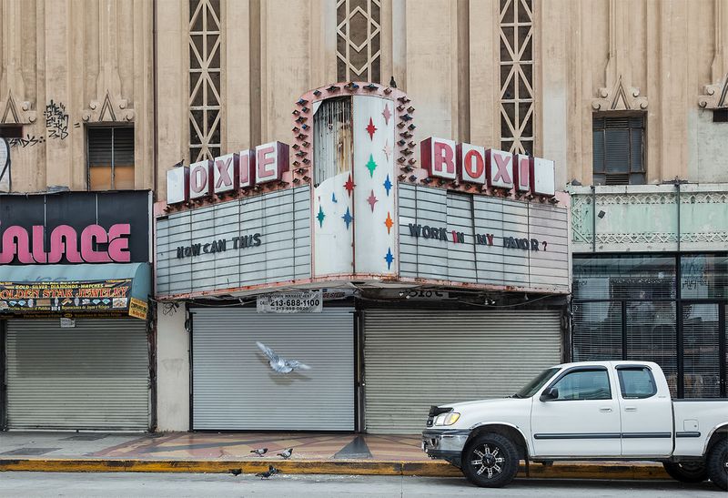 © Victoria Crayhon - Untitled II Los Angeles California, 44 x 30 inch archival pigment print.