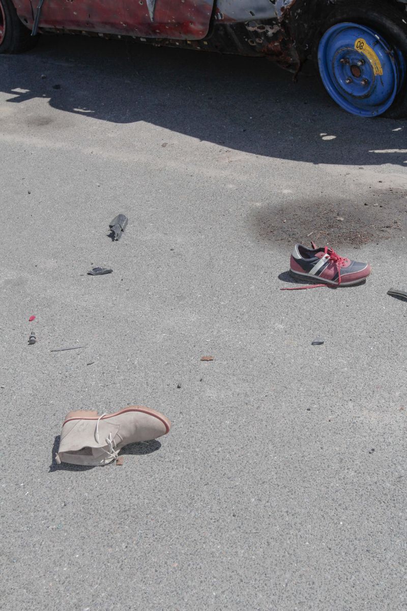 © Nazar Furyk - 2. The remains of destroyed cars and people's stuff were left on the way out of Irpin. May, 2022