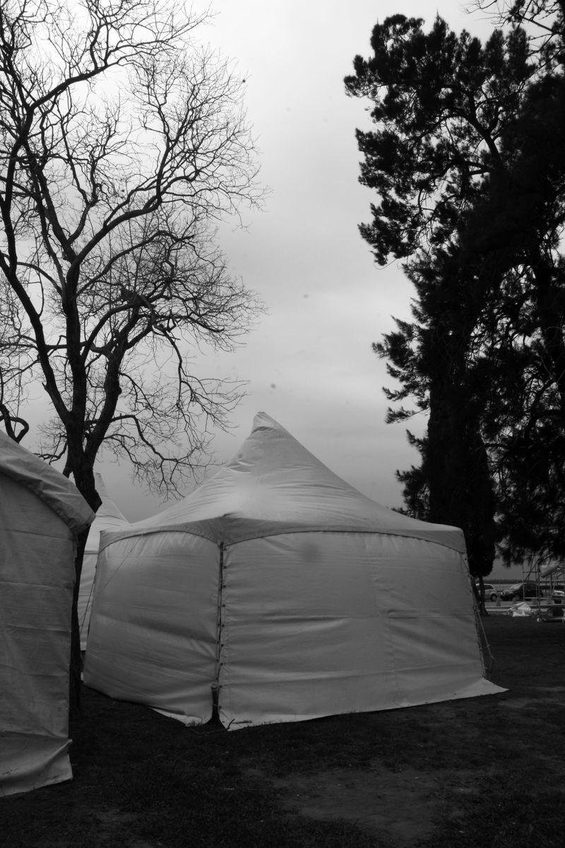 © María Hechen - Image from the As if there were no other city photography project
