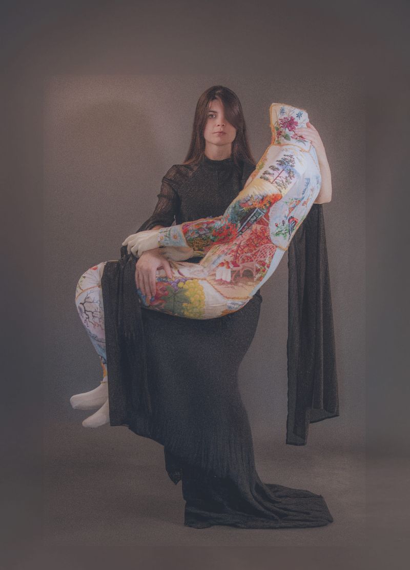 © Ksenia Shupenya - Image from the DAUGHTER. WIFE. MOTHER. photography project