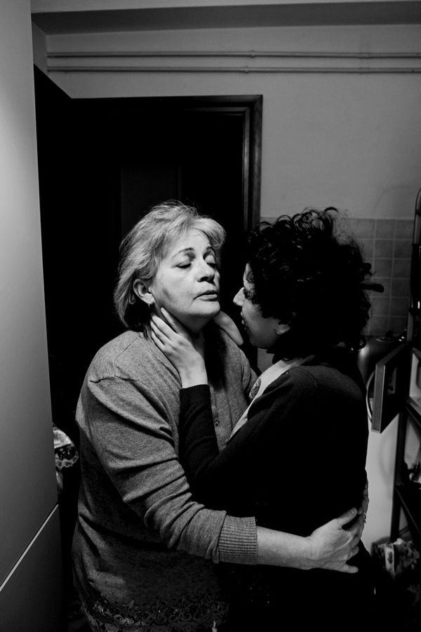 © Simone Margelli - Image from the Laura & Annalisa photography project