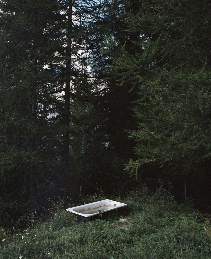 © Nola Minolfi - Image from the The man who never saw the sea photography project