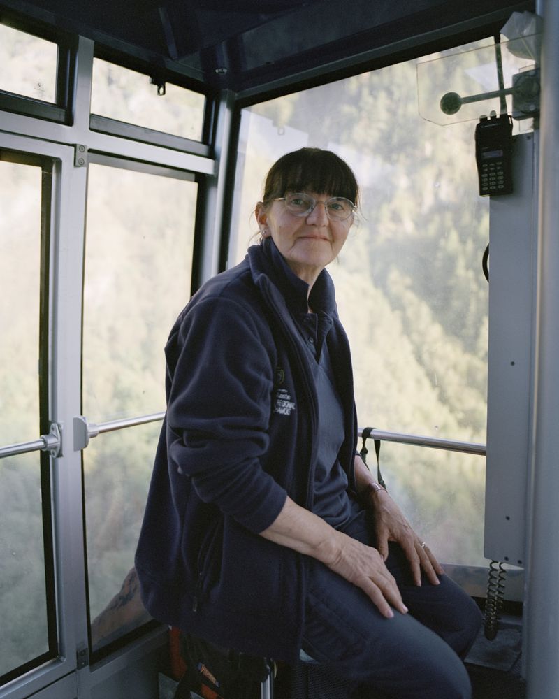 © Nola Minolfi - Angela.Born in Chamois, she is the oldest employee working at the cable-car.